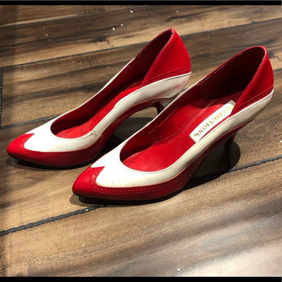 Vintage Red and White Wingtip Heels - Picture 4 of 5